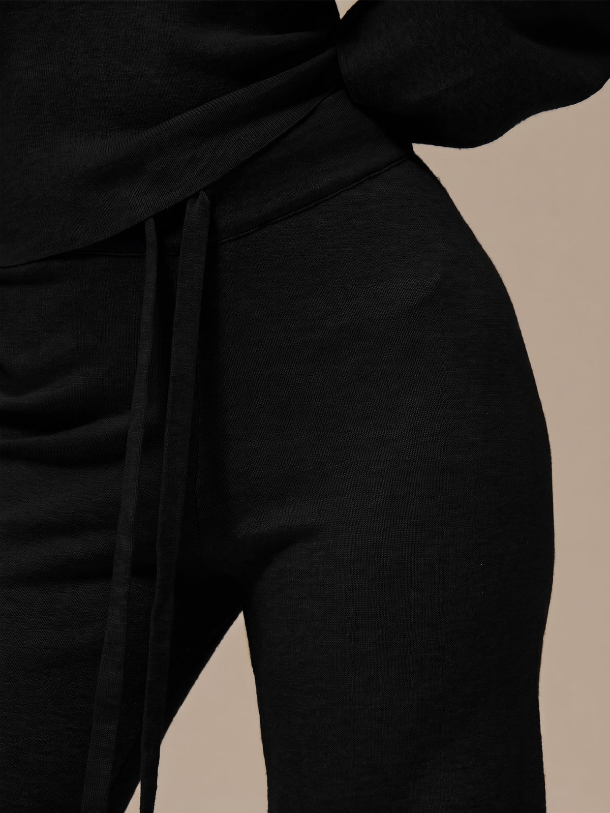 Dova | Cable-Knit Wide Leg Trousers