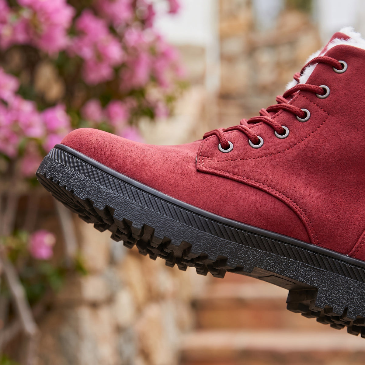Ilkara | Cosy Lace-Up Ankle Boots