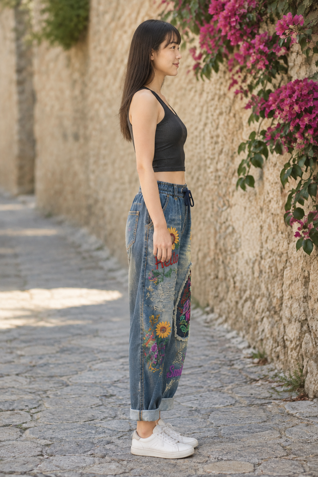 Anis | Embroidered Distressed Relaxed Jeans