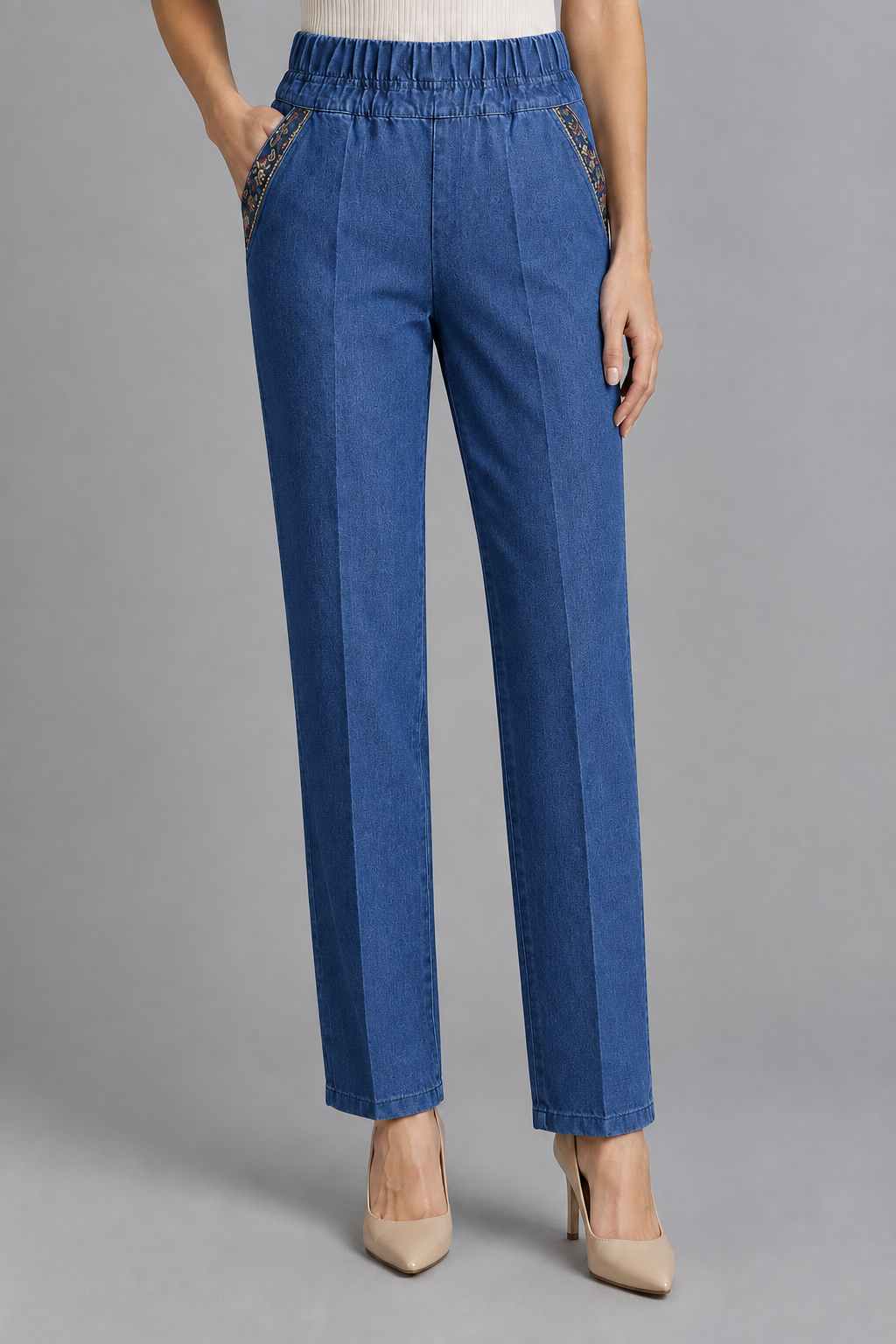Ionia | Straight Leg Stretch Jeans