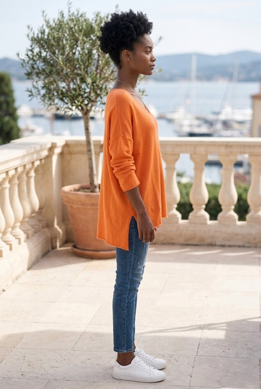 Kiris | Relaxed V-Neck Pullover