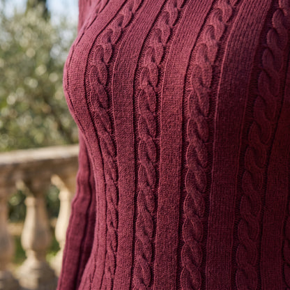 Onis | Cable-Knit V-Neck Pullover